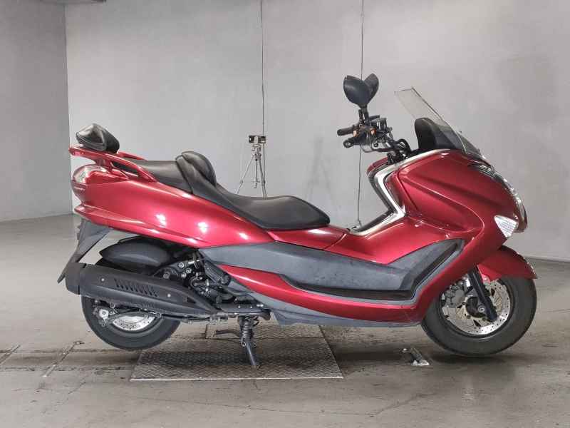 Yamaha Majesty 250