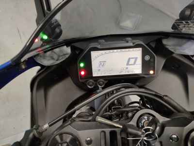 Yamaha YZF-R25 2021