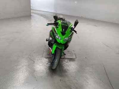 Kawasaki Ninja ZX-25R KRT Edition