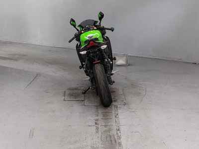 Kawasaki Ninja ZX-25R KRT Edition