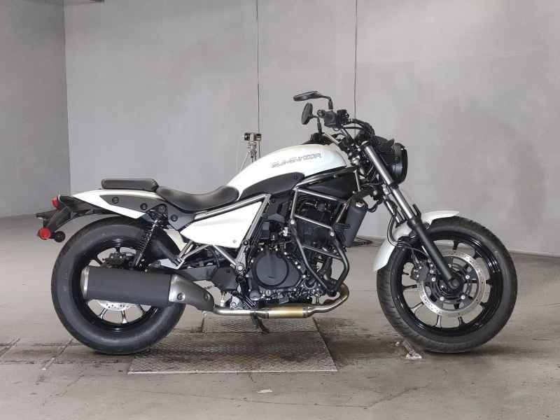 Kawasaki Eliminator 400 2023