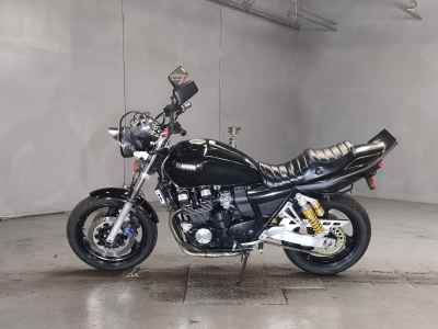 Yamaha XJR400 2006