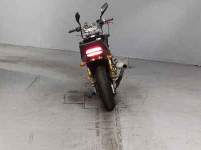 Yamaha XJR400 2006