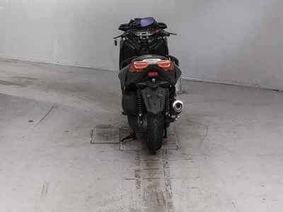 Yamaha XMAX 250