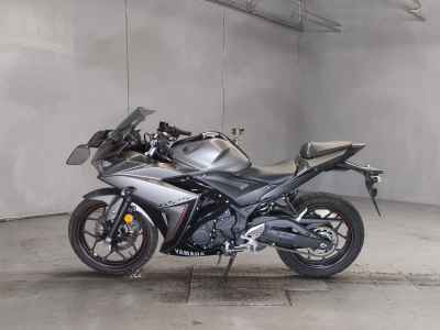Yamaha YZF-R25