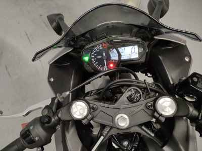 Yamaha YZF-R25