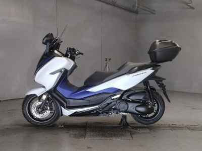 Honda Forza