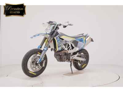 Husqvarna 701 Supermoto 2017