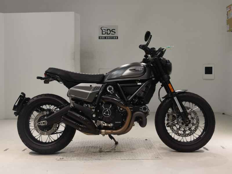 Ducati Scrambler Nightshift 2021