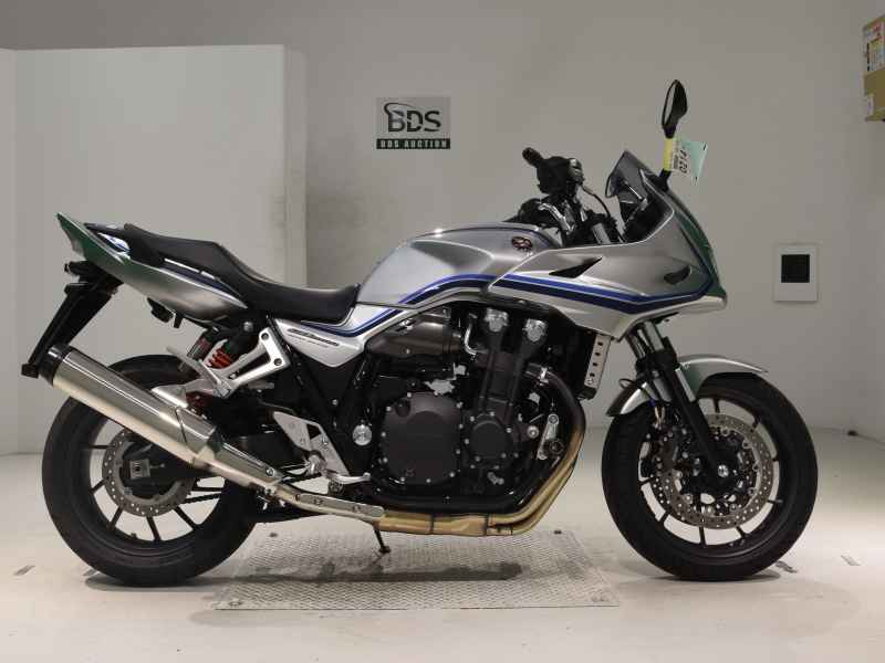 Honda CB1300 Super Boldor 2023