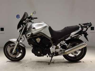 Yamaha BT1100 Bulldog