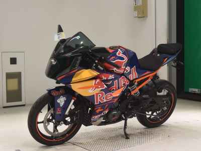KTM RC 390 2023