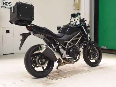 Suzuki SV650 2023