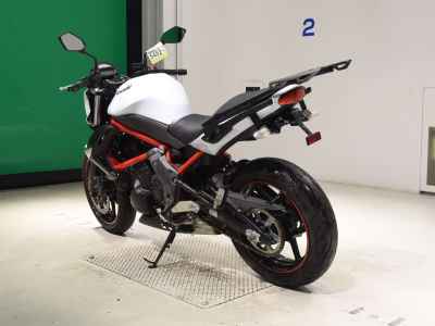 Kawasaki ER-4N 2012