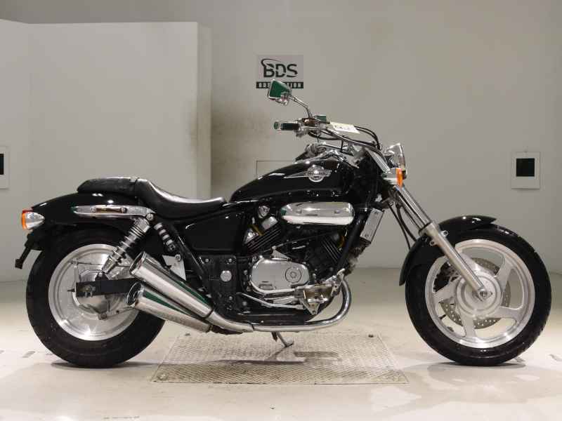Honda Magna 250