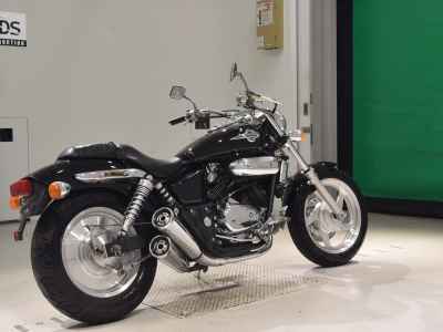 Honda Magna 250