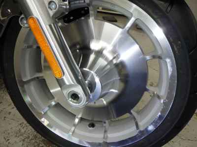 Harley-Davidson FLSTFI 2025