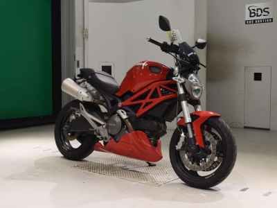 Ducati Monster 696 2009