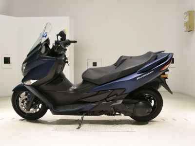 Suzuki Burgman 400 2021