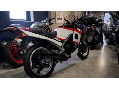 Honda VTR250