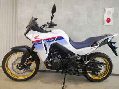 Honda Transalp 750 2023