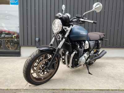 Honda CB1100 2022