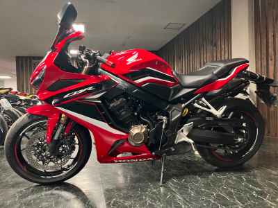 Honda CBR650R 2021