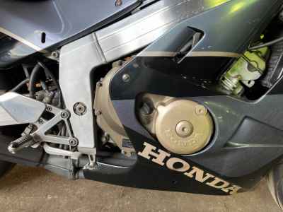 Honda CBR250R