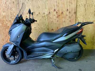 Yamaha XMAX 250