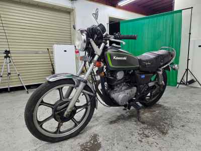 Kawasaki Z250