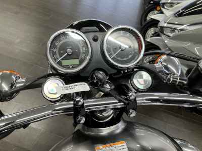 Kawasaki W800 2025