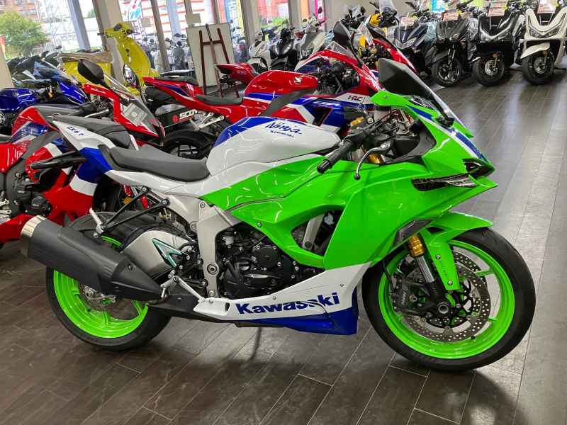Kawasaki Ninja ZX-6R 2024