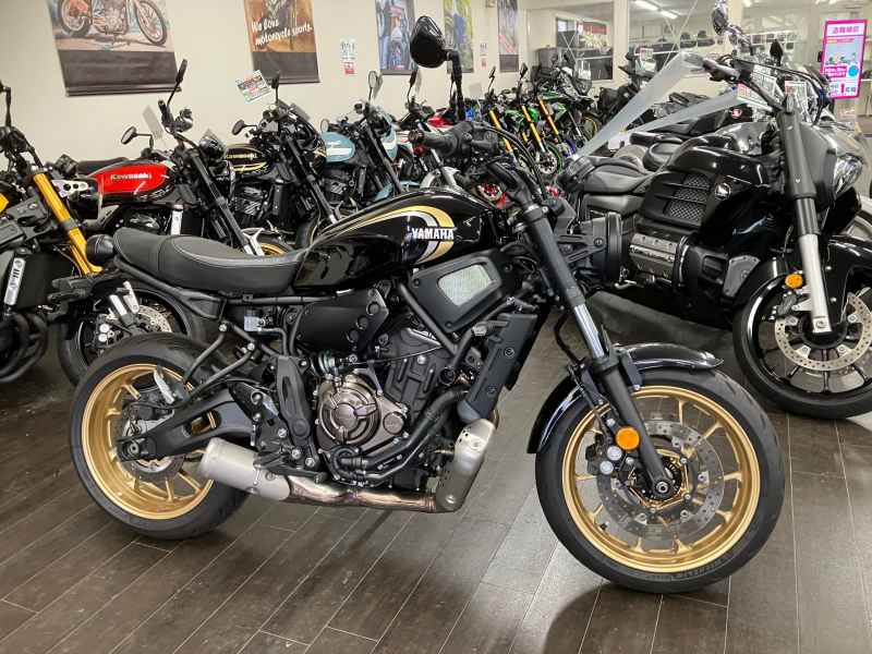 Yamaha XSR700 2022