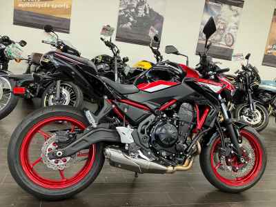 Kawasaki Z650 2025