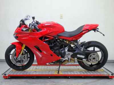 Ducati Supersport 950 S 2019