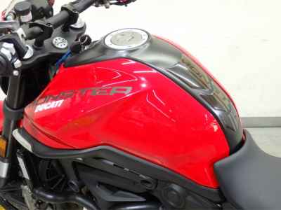 Ducati Monster 937 2022