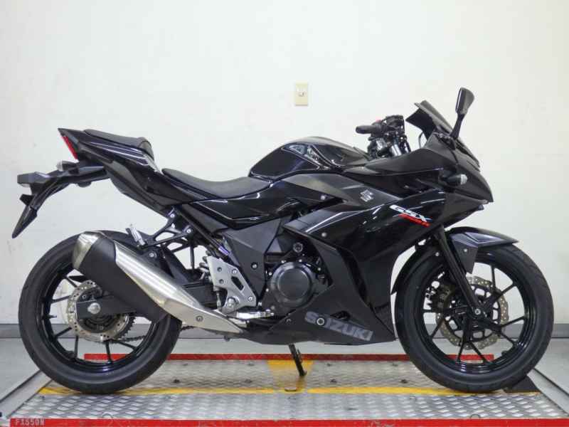 Suzuki GSX250R