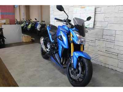 Suzuki GSX-S1000 2015