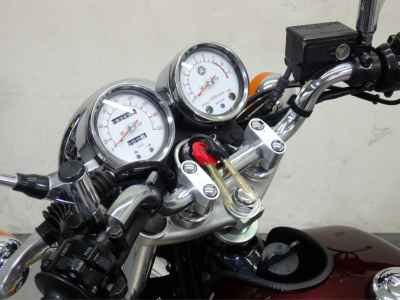 Yamaha SR400 2010