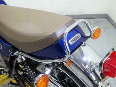 Yamaha SR400 2021