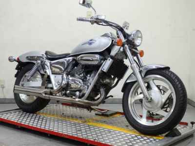 Honda Magna 250