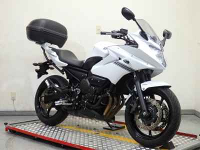 Yamaha XJ6 Diversion 2011