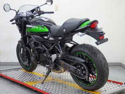 Kawasaki Z900RS Cafe 2025