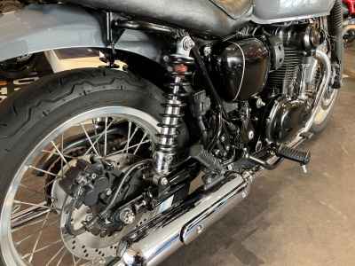 Kawasaki W800 2022