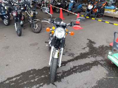 Kawasaki W800 2020