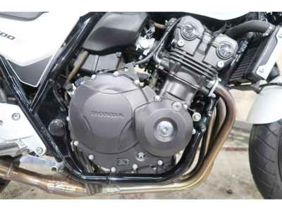 Honda CB400SF 2015