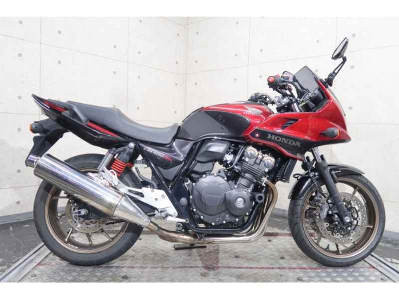 Honda CB400SFV 2015
