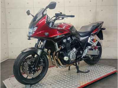 Honda CB1300SF 2017