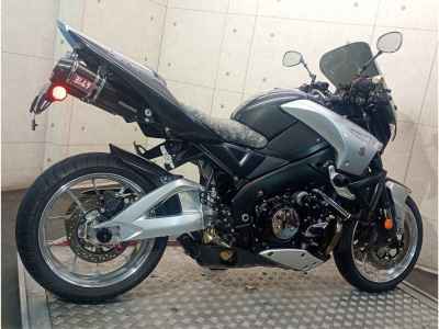 Suzuki B-King 2011