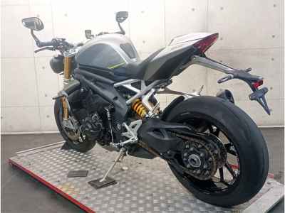Triumph Speed Triple 1200 2021